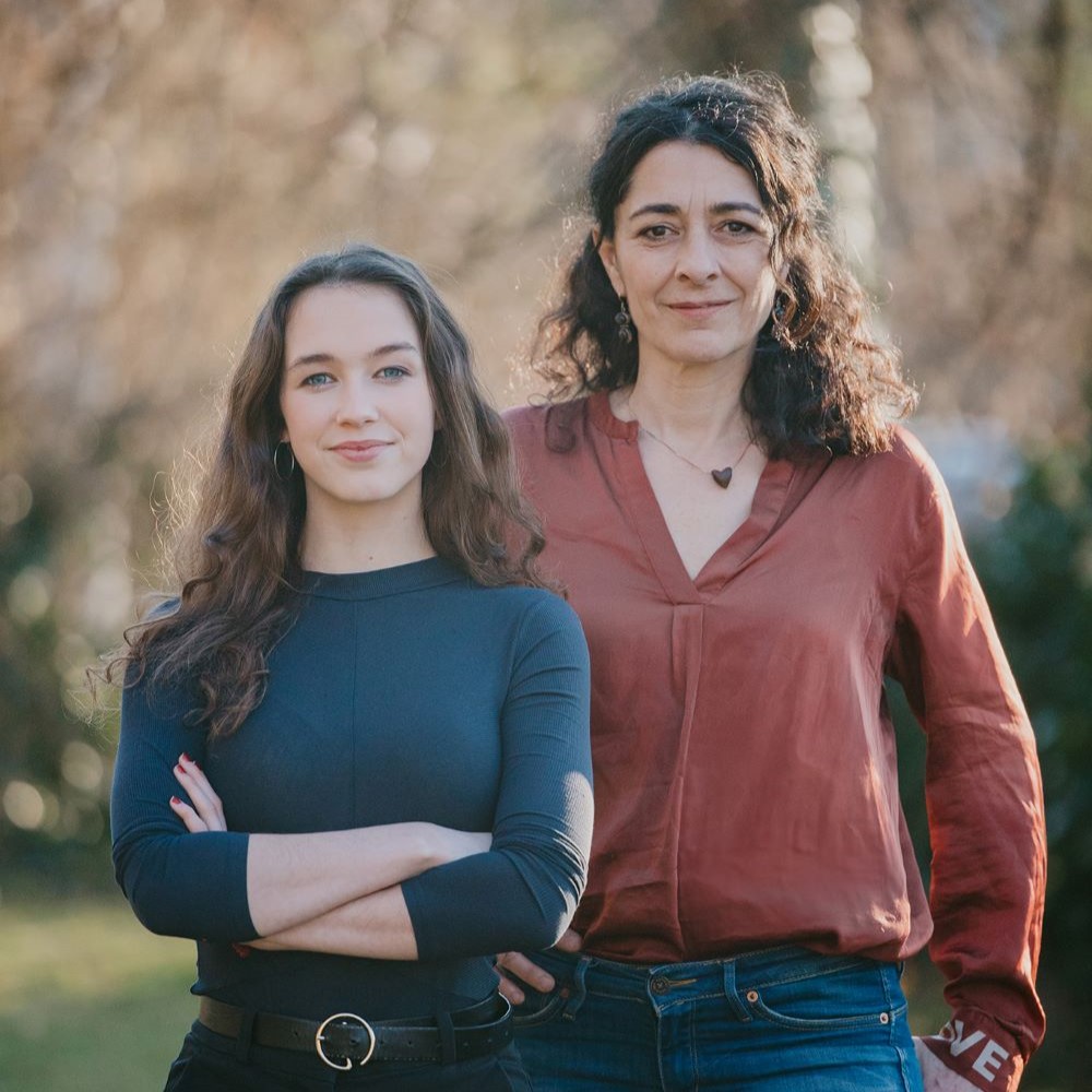 Zu sehen sind: Sandra Krautwaschl und Lena Schilling